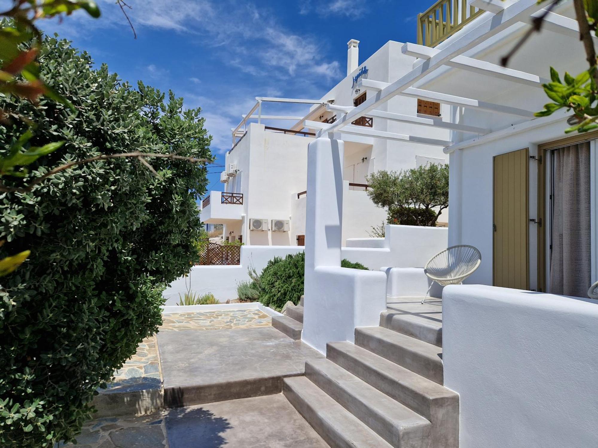 Summer Villa Adamantas  Exterior photo